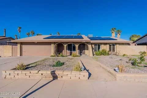 3464 W Bardot St, Tucson, AZ 85741