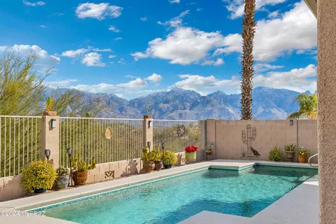 13858 N Bushwacker Pl, Oro Valley, AZ 85755