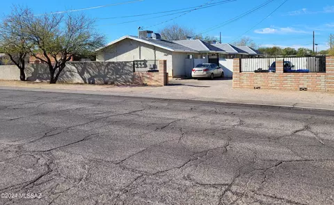 2645 N Dodge Blvd, Tucson, AZ 85716