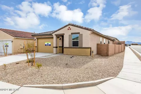 Exterior - 12728 E Lightning Ranch Ln, Vail, AZ 85641 photo 3 of 6