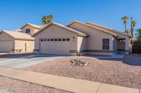 7091 W Hunnington Dr, Tucson, AZ 85743