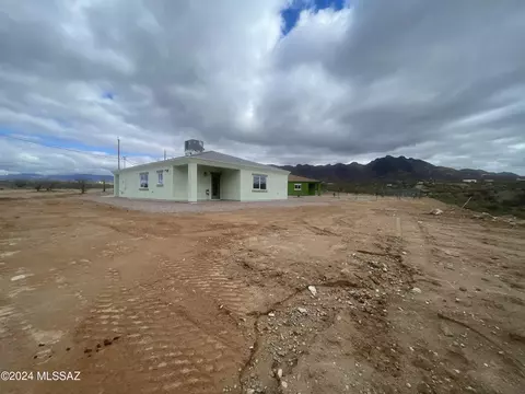 1690 Gamo Ct, Rio Rico, AZ 85648