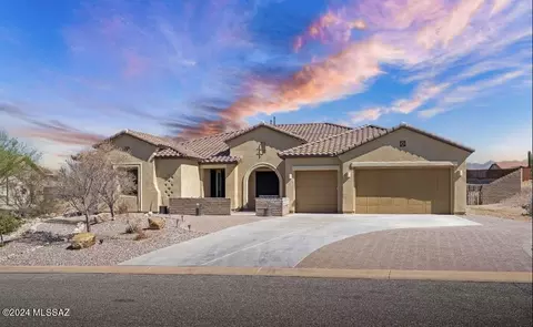 301 S Vaughn Canyon Pl, Sahuarita, AZ 85629