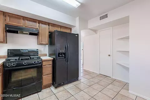 4730 W Latchstring Ct, Tucson, AZ 85741 photo 26