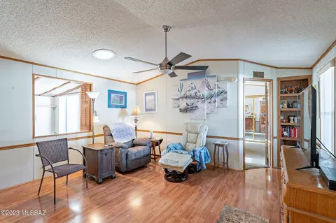 3372 W Majestic Dr, Tucson, AZ 85746