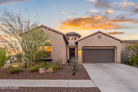 13205 N Stonecrop Ln, Tucson, AZ 85755