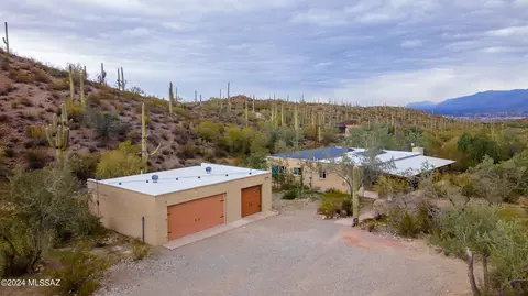 4700 N El Adobe Ranch Rd, Tucson, AZ 85745