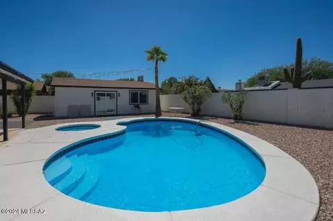6860 S Westover Ave, Tucson, AZ 85746