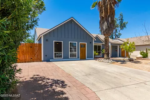 10610 E Breckinridge Dr, Tucson, AZ 85730