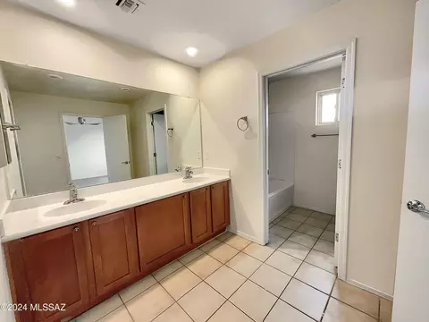 10614 E Pleasant Pasture Dr, Tucson, AZ 85747 photo 13