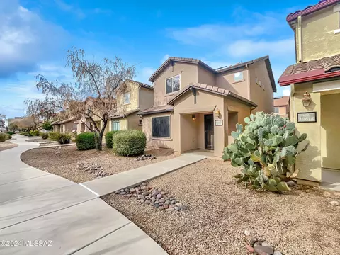 10614 E Pleasant Pasture Dr, Tucson, AZ 85747