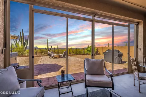 5151 W Da Vinci Way, Tucson, AZ 85742