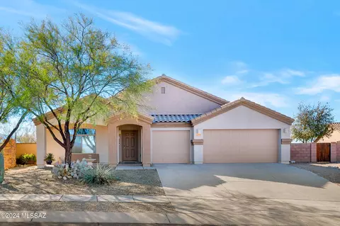 17200 S Cinnebar Mesa Ct, Vail, AZ 85641