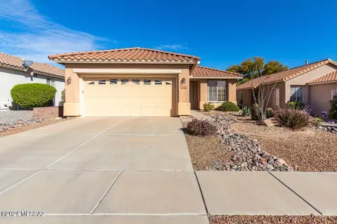 8120 W Cottonwood Wash Way, Tucson, AZ 85743