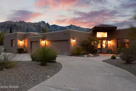 6650 N Sutherland Ridge Pl, Tucson, AZ 85718