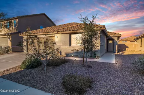 11548 W Oilseed Dr, Marana, AZ 85653