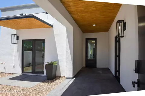 Exterior - 2302 E 5th St, Tucson, AZ 85719 photo 5 of 7