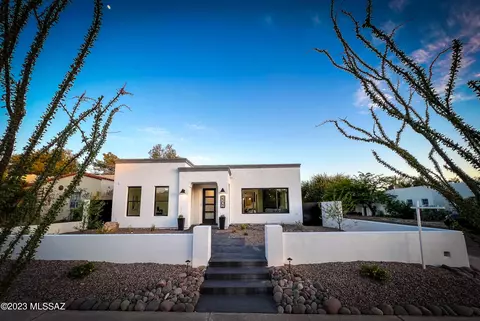 Exterior - 2302 E 5th St, Tucson, AZ 85719 photo 2 of 7