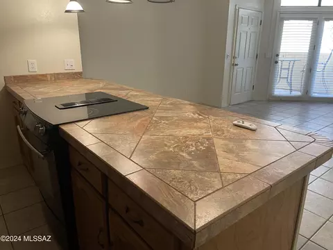 1200 E River Rd #C-31, Tucson, AZ 85718 photo 5