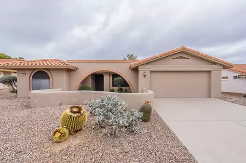 993 E Crown Ridge Dr, Oro Valley, AZ 85755