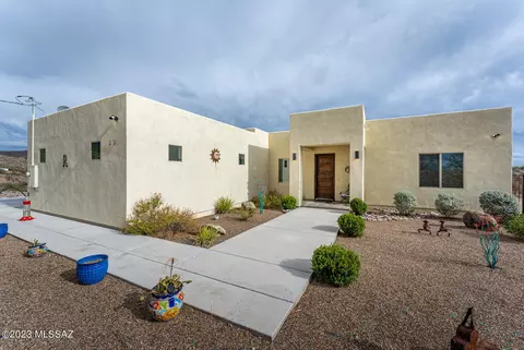 331 Camino Magnifico, Rio Rico, AZ 85648