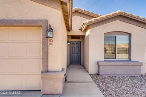 620 E Blue Rock Way, Vail, AZ 85641 photo 2