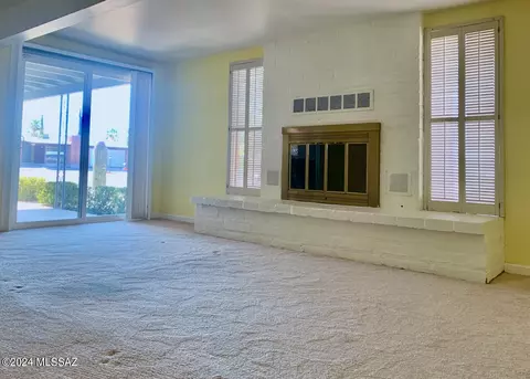 8875 E Mcclellan St, Tucson, AZ 85710 photo 17