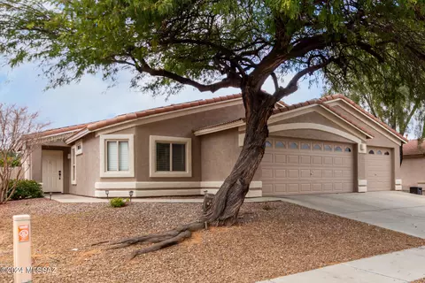 2534 E Chipped Stone Ln, Oro Valley, AZ 85755