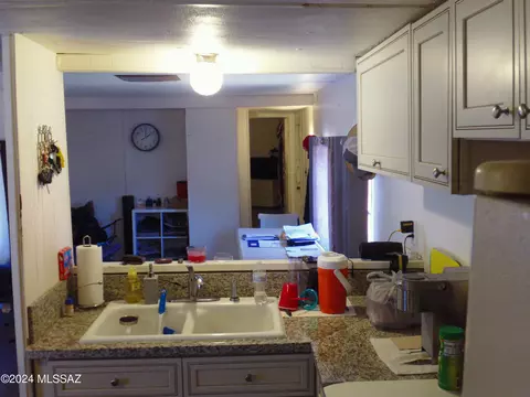 4180 Edwin Rd, Tucson, AZ 85739 photo 13