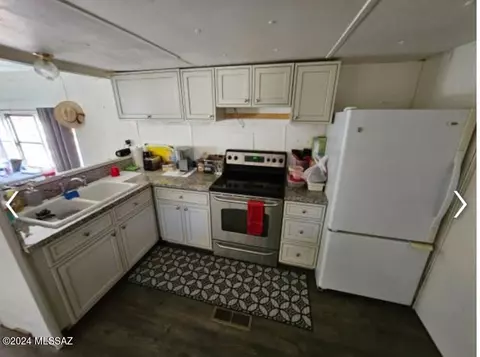 4180 Edwin Rd, Tucson, AZ 85739 photo 3