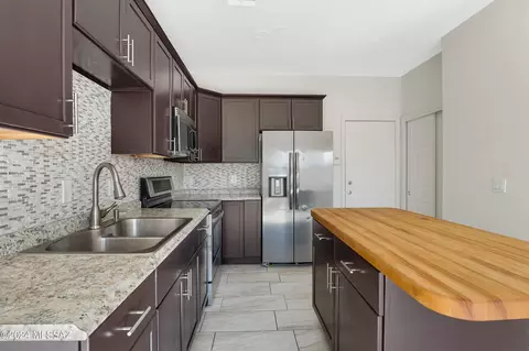 3604 E Drexel Manor Stra, Tucson, AZ 85706 photo 9