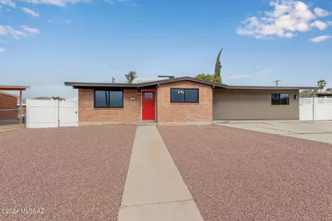 166 W Santa Paula St, Tucson, AZ 85706