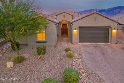 13520 N Cape Marigold Dr, Oro Valley, AZ 85755