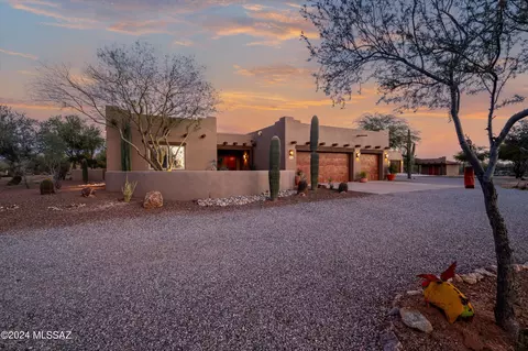 3445 W Lobo Rd, Tucson, AZ 85742