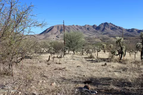 1805 Calle Alarcon, Rio Rico, AZ 85648