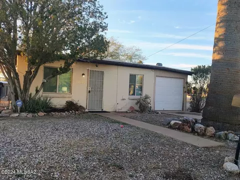 1647 N Belvedere Ave, Tucson, AZ 85712