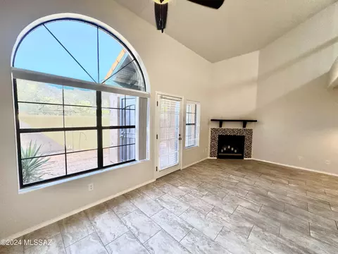 5436 N Via Del Arbolito, Tucson, AZ 85750