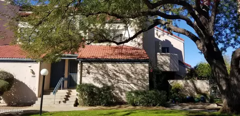 4273 N River Grove Cir #233, Tucson, AZ 85719