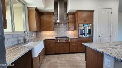 13640 E Okeefe Ct, Tucson, AZ 85747 photo 2