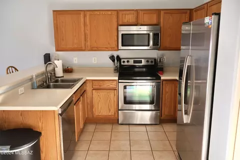 9628 E Paseo Del Tornasol, Tucson, AZ 85747 photo 12