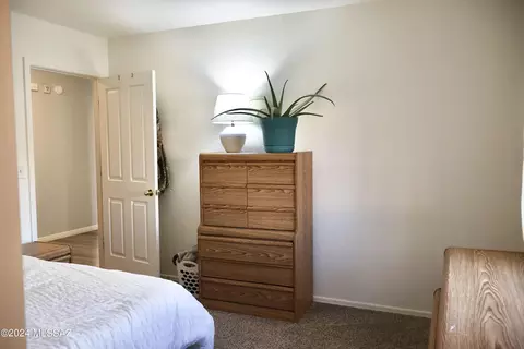 9628 E Paseo Del Tornasol, Tucson, AZ 85747 photo 17