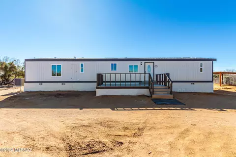 8751 W Calico Pl, Tucson, AZ 85735