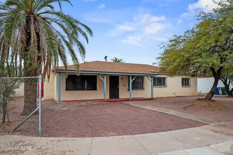 4532 E Burns St, Tucson, AZ 85711