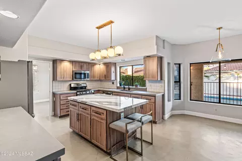 7305 E Shoreward Loop, Tucson, AZ 85715 photo 7