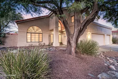 7305 E Shoreward Loop, Tucson, AZ 85715 photo 2