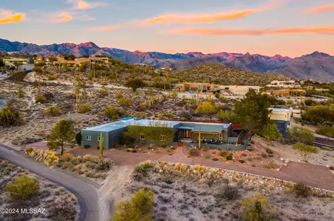 3945 N Calle Hondonada, Tucson, AZ 85750
