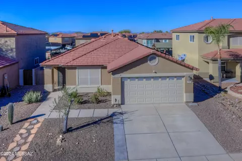7464 S Arizona Madera Dr, Tucson, AZ 85747