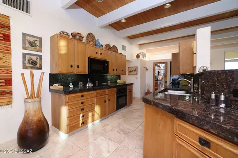 2591 E Calle Sin Pecado, Tucson, AZ 85718 photo 11