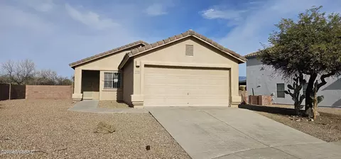 8547 E Desert Retreat Ct, Tucson, AZ 85730