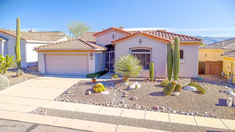 5098 N Fairway Heights Dr, Tucson, AZ 85749